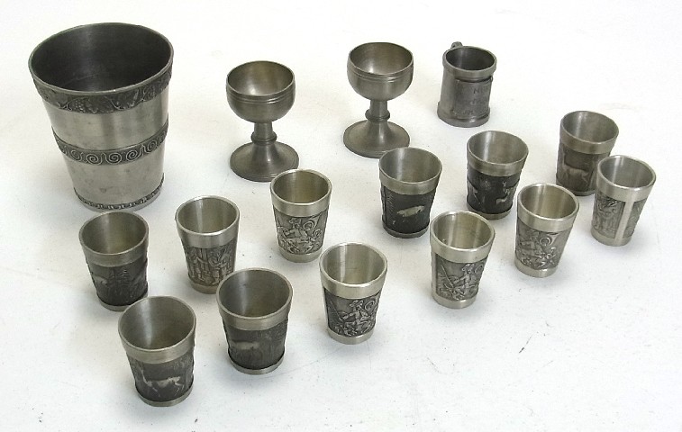 Aomiun Camping Becherset 2-teilig - Faltbare Aluminium Becher 250ml & 450ml