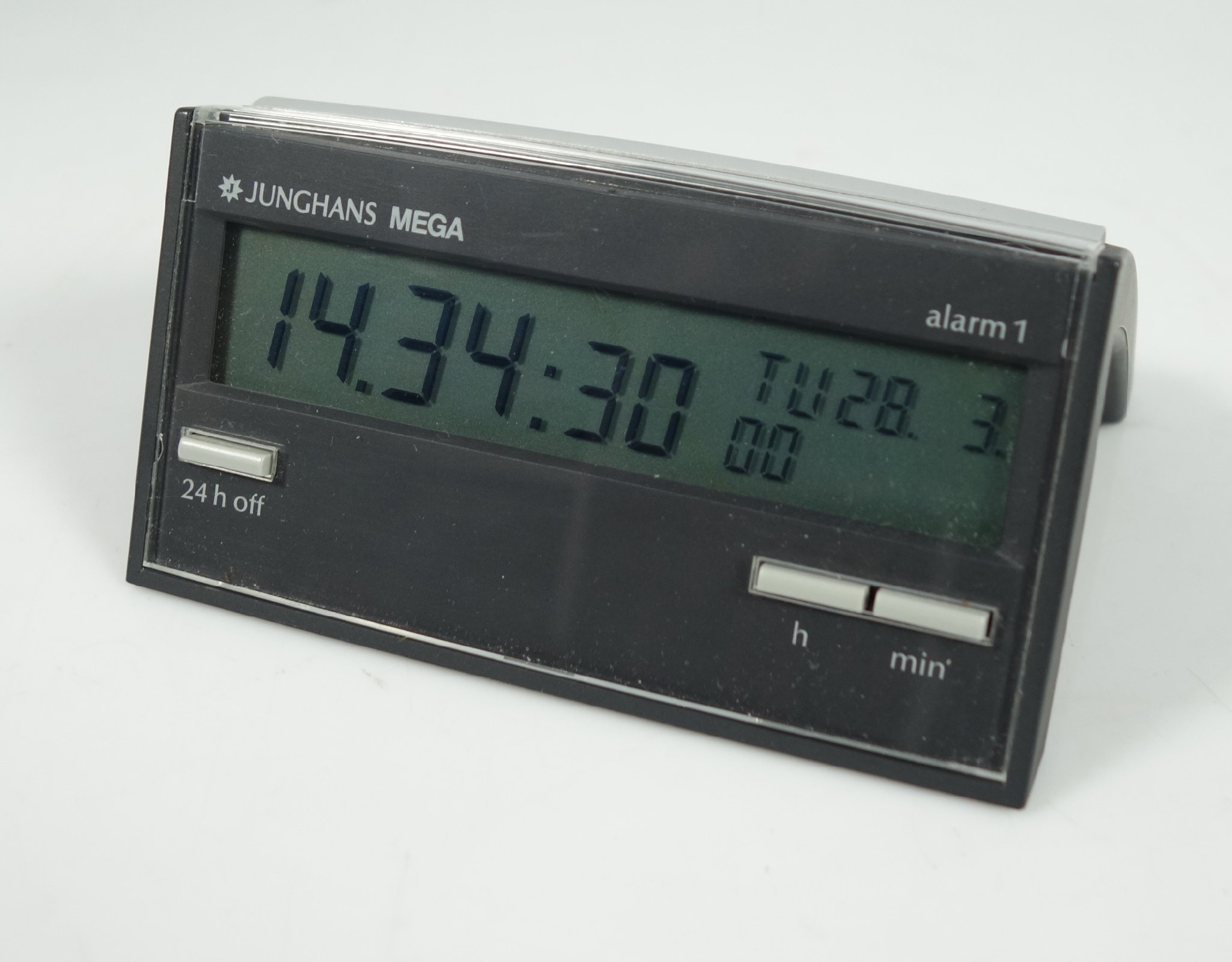JUNGHANS MEGA ALARM 1 TischFunkuhr Wecker DESIGNKLASSIKER +++ eBay